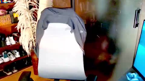 Alice Skay online show from March 1, 2026, 1:29 am