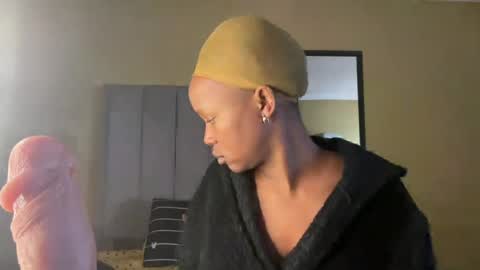 Snapshot of sexyasszeeee chatting on June 24, 2026, 8:46 am sexyasszeeee online show from June 24, 2026, 8:46 am