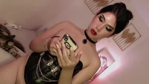 Lexie online show from February 1, 2025, 3:07 pm