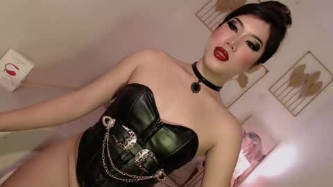 Lexie online show from February 9, 2025, 8:11 am