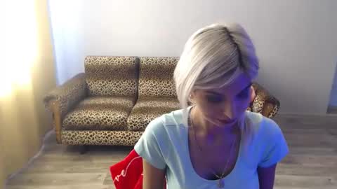 sexybeatriice online show from September 16, 2025, 6:25 am