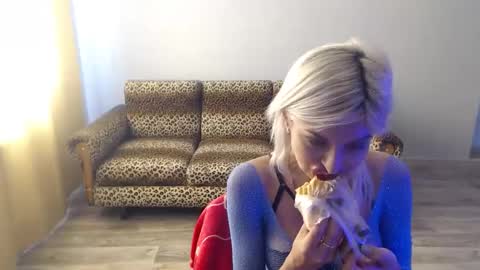 sexybeatriice online show from September 19, 2025, 6:26 am