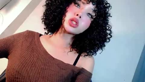 Seraphina Blaze online show from October 22, 2025, 4:24 am