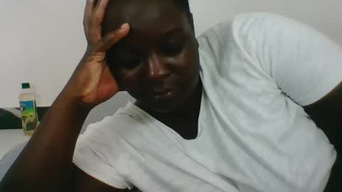 sexyblackgal10 online show from September 12, 2025, 6:02 am