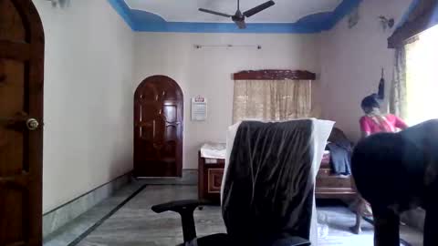 xcxcxcx online show from October 13, 2025, 4:56 am