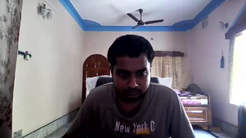 xcxcxcx online show from November 6, 2025, 4:46 am