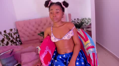 sofia online show from September 10, 2025, 1:27 am