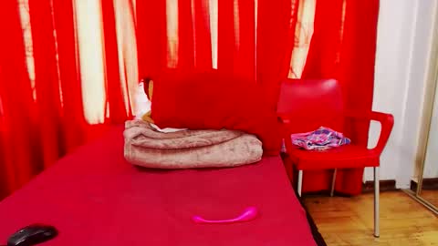 sexybustyboobs online show from November 13, 2025, 4:55 am