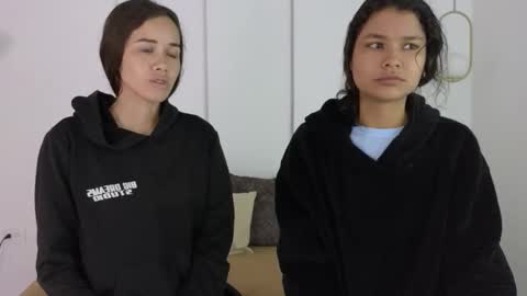 chanell and yina online show from September 25, 2025, 1:15 pm