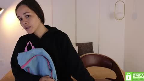 chanell and yina online show from October 1, 2025, 12:55 pm