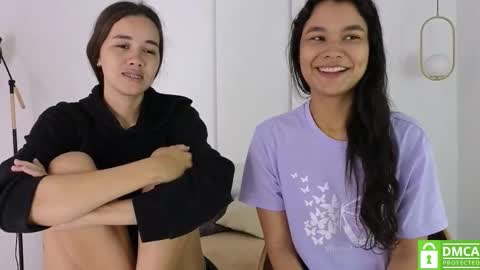 chanell and yina online show from November 22, 2025, 1:32 pm