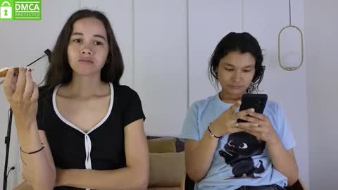 chanell and yina online show from March 23, 2026, 1:37 pm