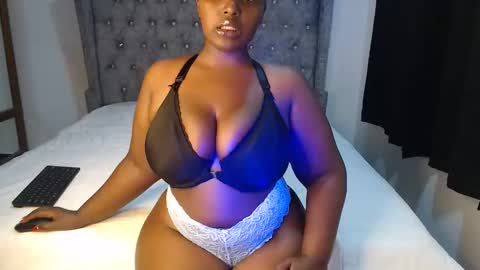 Snapshot of sexychocco_ chatting on October 21, 2025, 4:24 am sexychocco online show from October 21, 2025, 4:24 am