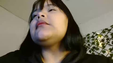 Snapshot of sexychubbyy chatting on February 28, 2025, 11:34 pm Eva online show from February 28, 2025, 11:34 pm