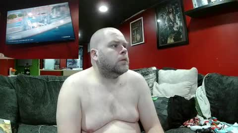Snapshot of sexydadfigure chatting on April 2, 2026, 1:03 am Sexydadfigure online show from April 2, 2026, 1:03 am