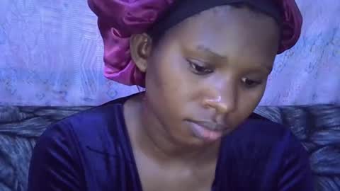 sexydoll002 online show from October 19, 2025, 6:47 am