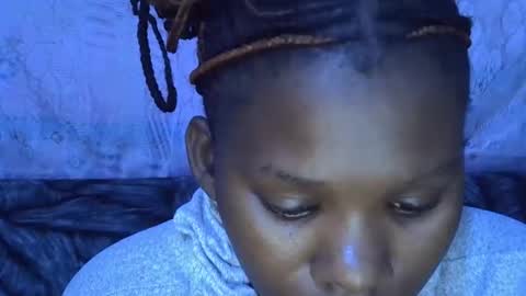 sexydoll002 online show from November 1, 2025, 7:21 am