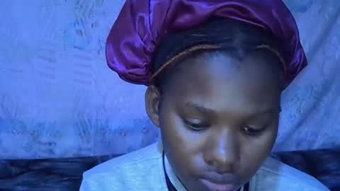 sexydoll002 online show from November 10, 2025, 5:28 am