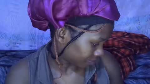 sexydoll002 online show from November 12, 2025, 5:08 am