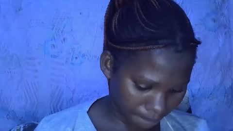 sexydoll002 online show from November 22, 2025, 5:34 pm