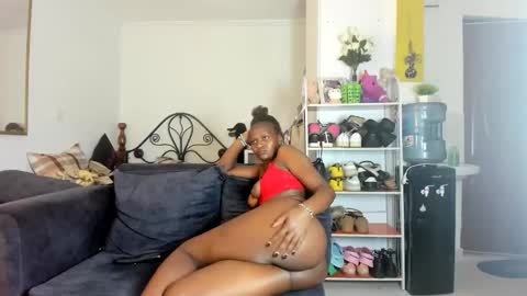 sexydoll471762 online show from April 16, 2026, 2:23 am