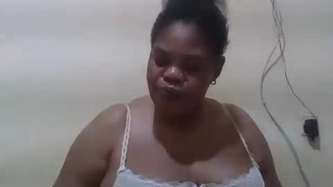 Snapshot of sexydove2 chatting on June 30, 2026, 7:15 pm EMILY online show from June 30, 2026, 7:15 pm