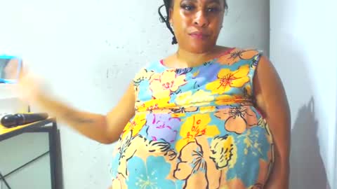 sexyebonylove89 online show from January 15, 2025, 12:30 am