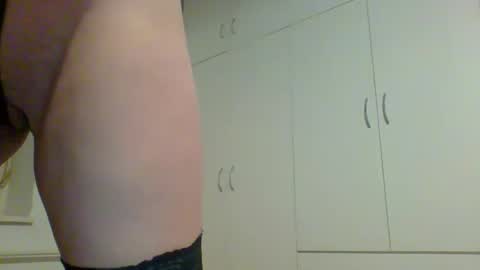 sexyfootlady online show from December 9, 2024, 4:37 pm