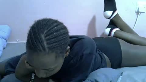 sexyghurl12 online show from February 25, 2026, 3:10 pm