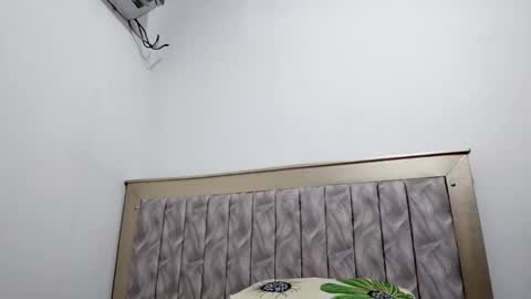 sexygril01 online show from October 10, 2025, 11:20 am