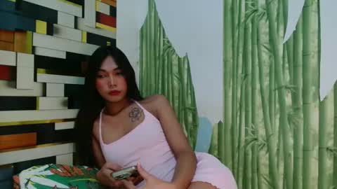 sexyhornyts4u online show from November 8, 2025, 12:05 pm