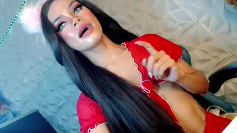 sexyhotbabe18 online show from February 8, 2025, 5:29 pm