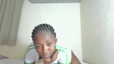 JOAN online show from November 5, 2025, 3:23 pm