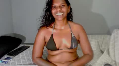 SexyKitten147 online show from February 5, 2025, 9:40 pm