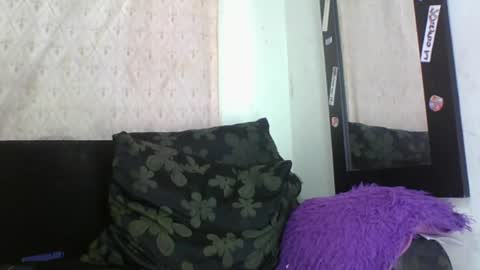 Sexy leon online show from April 23, 2026, 7:20 am