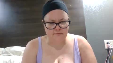 sexylil_bbw online show from March 26, 2026, 12:06 am