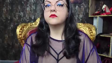 Snapshot of sexylilian chatting on May 15, 2026, 9:38 am Mistress Lilian Lestrange online show from May 15, 2026, 9:38 am