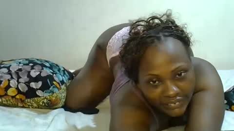 Snapshot of sexylinaa_ chatting on February 10, 2025, 12:50 pm Sexylina online show from February 10, 2025, 12:50 pm