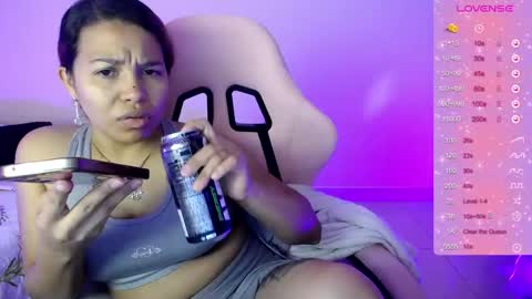 sexyloba  independent model online show from April 18, 2026, 8:20 pm