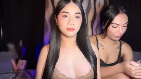 Snapshot of sexylovesappira chatting on October 14, 2025, 9:59 pm maxine online show from October 14, 2025, 9:59 pm