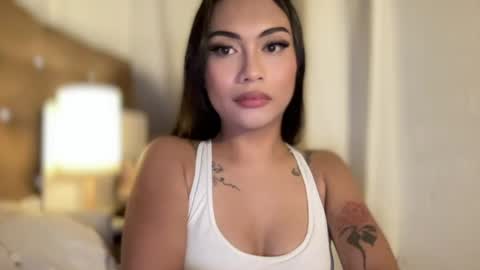 Snapshot of sexylovesappira chatting on June 24, 2026, 8:52 pm maxine online show from June 24, 2026, 8:52 pm