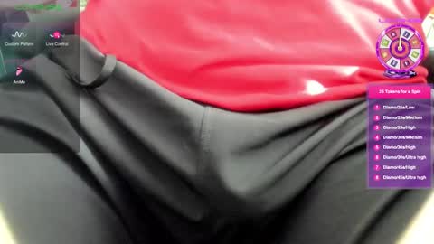 Snapshot of sexymale7136 chatting on March 1, 2025, 7:37 pm Sexymale7136 online show from March 1, 2025, 7:37 pm