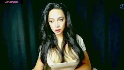 Snapshot of sexymariafoxx chatting on June 17, 2026, 11:16 pm MariaFoxx online show from June 17, 2026, 11:16 pm