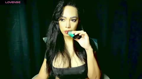 Snapshot of sexymariafoxx chatting on July 11, 2026, 7:27 pm MariaFoxx online show from July 11, 2026, 7:27 pm