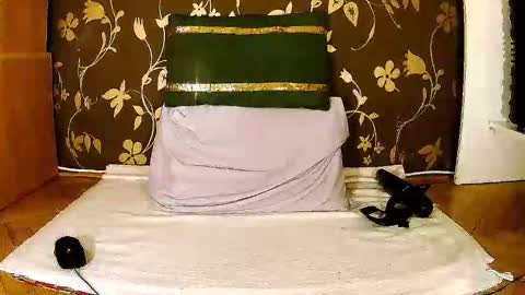 Squirty Maya Gold online show from October 12, 2025, 5:12 pm