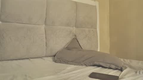 Miss mia online show from September 9, 2025, 1:38 am