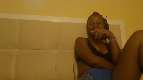 Miss mia online show from September 19, 2025, 7:14 pm