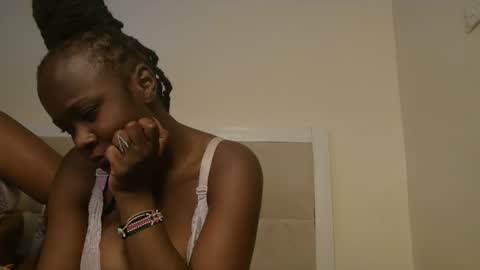 Miss mia online show from October 13, 2025, 9:04 pm