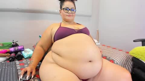 Natasha online show from March 4, 2025, 9:32 pm