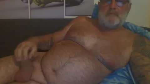 sexypaa online show from February 14, 2025, 9:43 pm